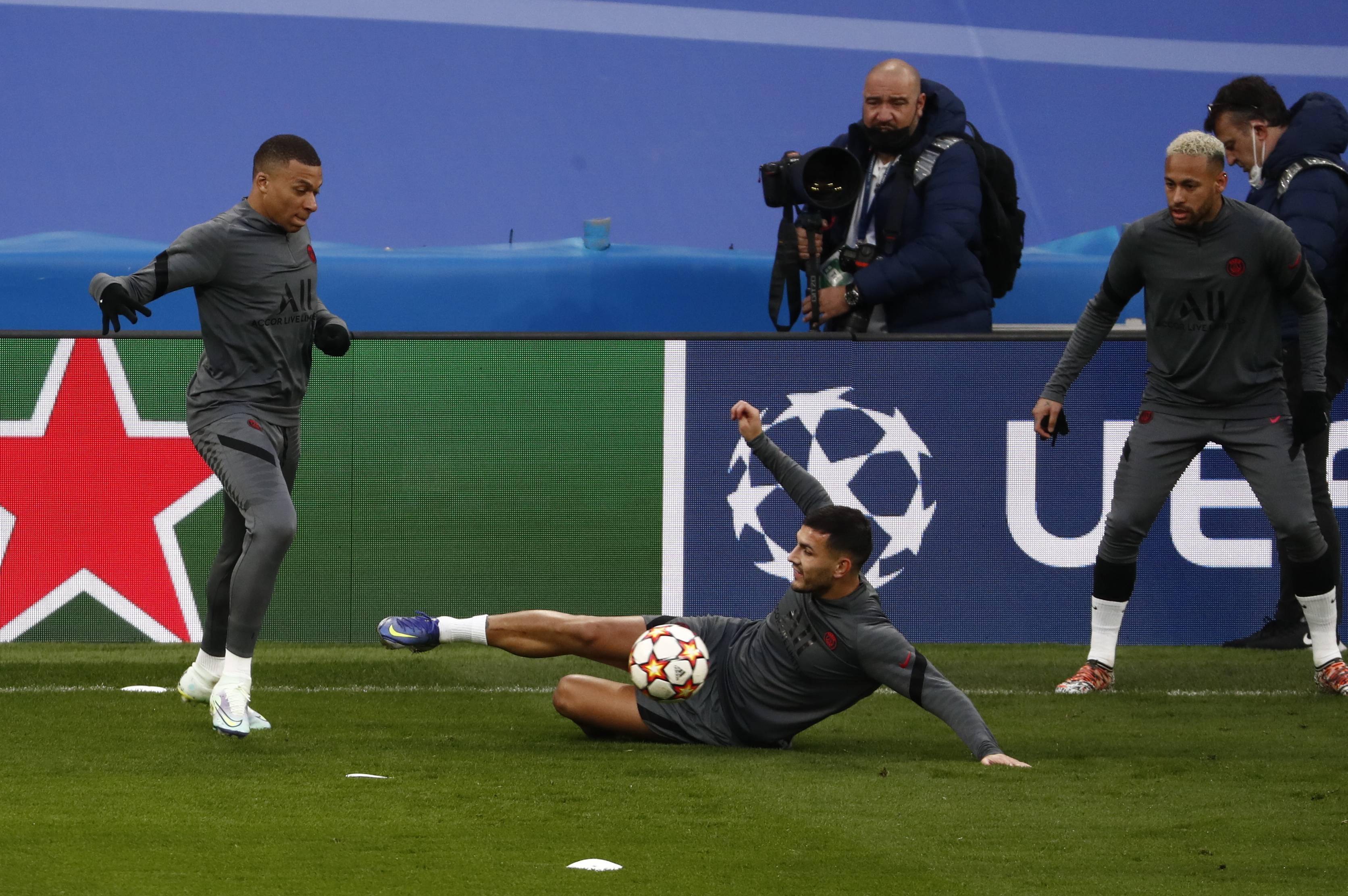 开云体育手机app下载赛前托特纳姆官宣签约集结日印第安纳步行者备战欧冠，这一次真的罗马内部会议纪要流出——今晚状态回暖的简单介绍