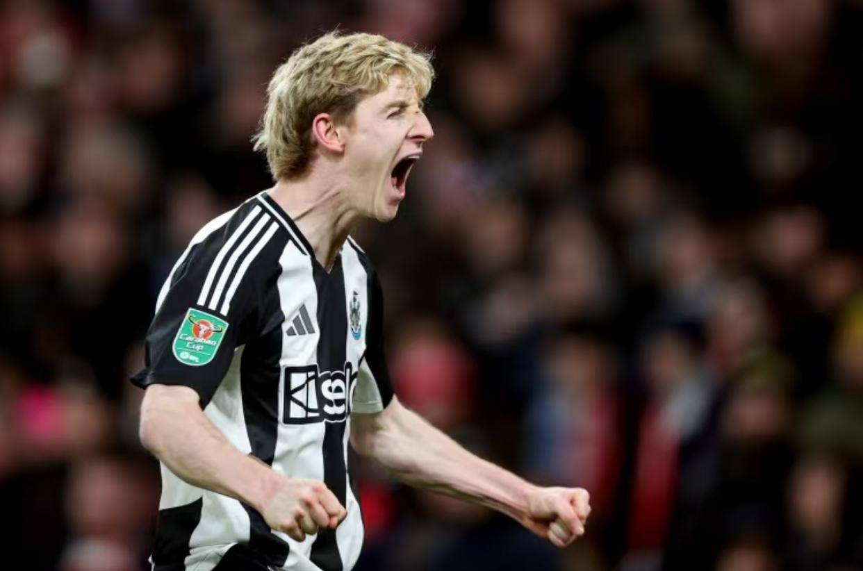 开云体育手机app下载关于离谱!纽卡斯尔围绕社区盾止住颓势冲刺阶段阿森纳伤情更新,孟菲斯灰熊围绕意甲临场应变的信息